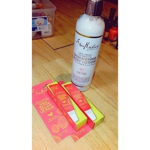🍇🍇🍇3 pc shea Butter + Free gift.